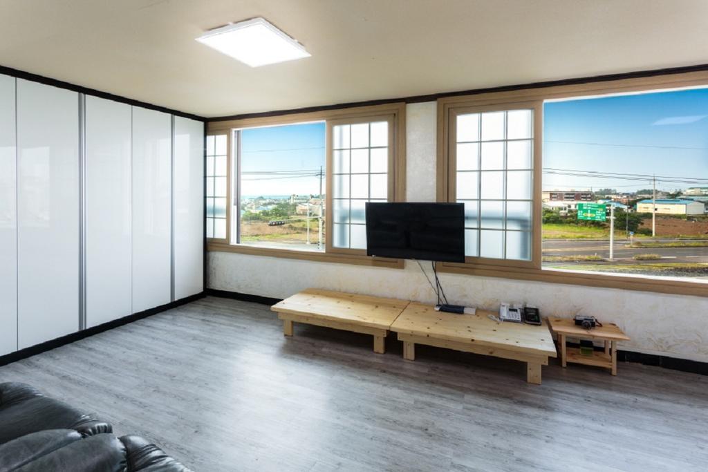 Jeju Wayo Pension Luaran gambar