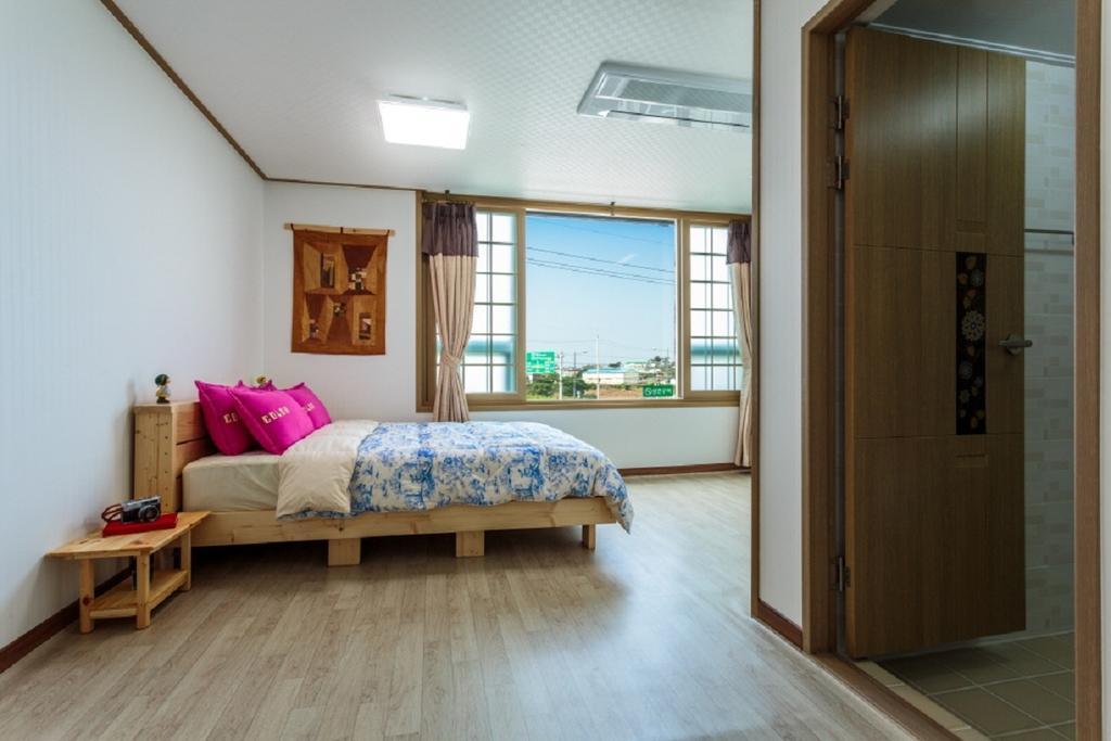 Jeju Wayo Pension Luaran gambar
